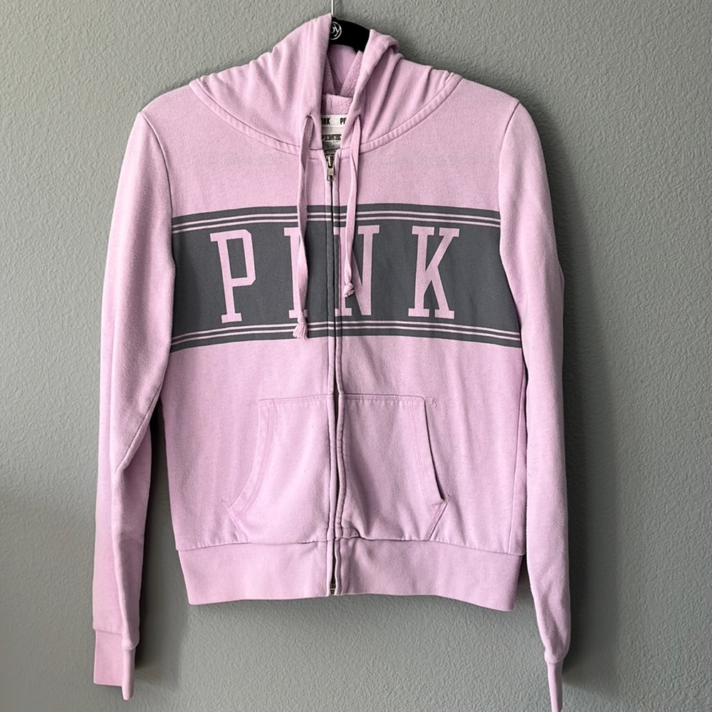 PINK by VS women’s S zipped hooded sweatshirt, soft. Pretty purple-pink …